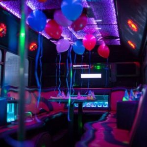1451467854_partybusvegas_3