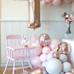 Pastel-Floral-Flamingo-Birthday-Party-via-Karas-Party-Ideas-KarasPartyIdeas.com19