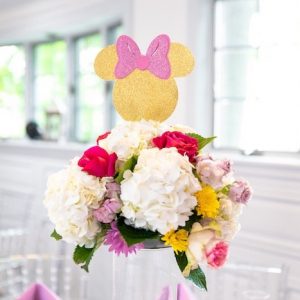 Pastel-Minnie-Mouse-Daisy-Duck-Party-via-Karas-Party-Ideas-KarasPartyIdeas.com2_
